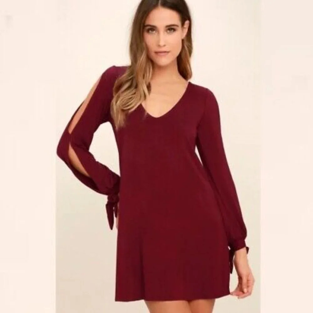 Lulu's NWT Dress Glory of Love Shift Dress Burgundy Wine Sz XS